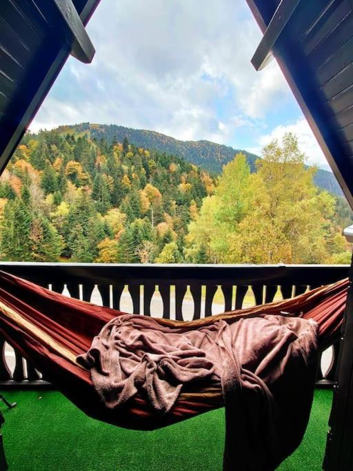Logement 6 pers au cœur des montagnes pyrénéennes Boutx Extérieur photo