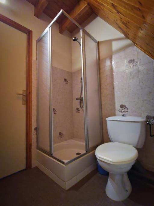 Logement 6 pers au cœur des montagnes pyrénéennes Boutx Extérieur photo