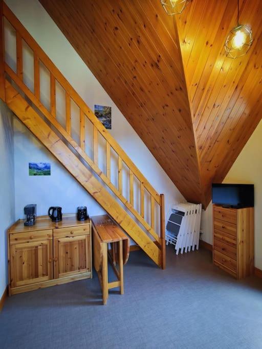 Logement 6 pers au cœur des montagnes pyrénéennes Boutx Extérieur photo