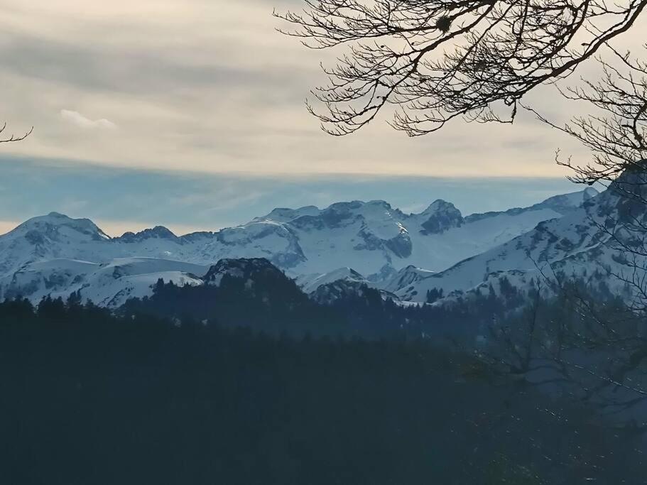 Logement 6 pers au cœur des montagnes pyrénéennes Boutx Extérieur photo